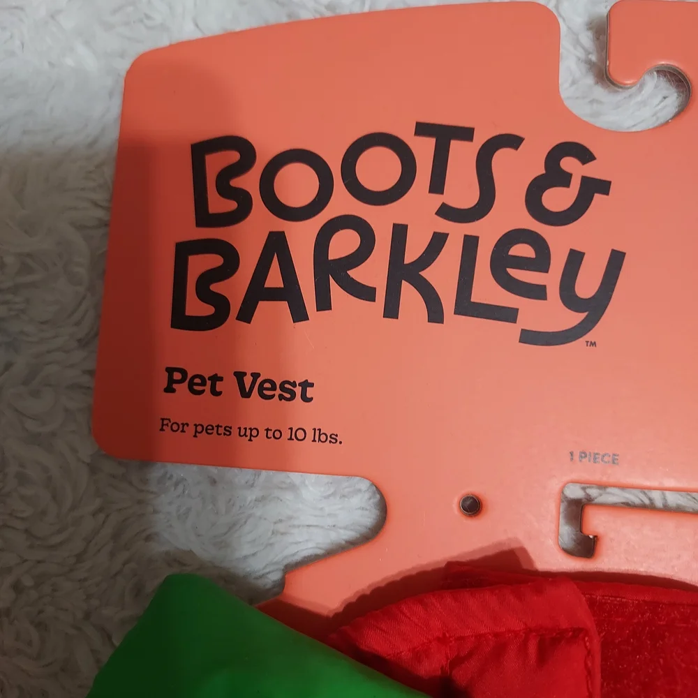 Boots & Barkley Red & Green Strawberry Pet Vest Costume Halloween Dress Up XS